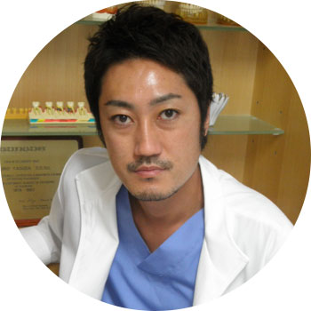 医師　安田 篤史