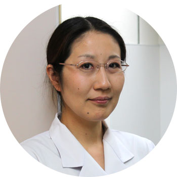 医師　安田 麗子